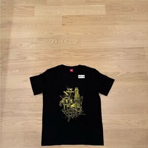 LUSHANGHAI Black T-Shirt